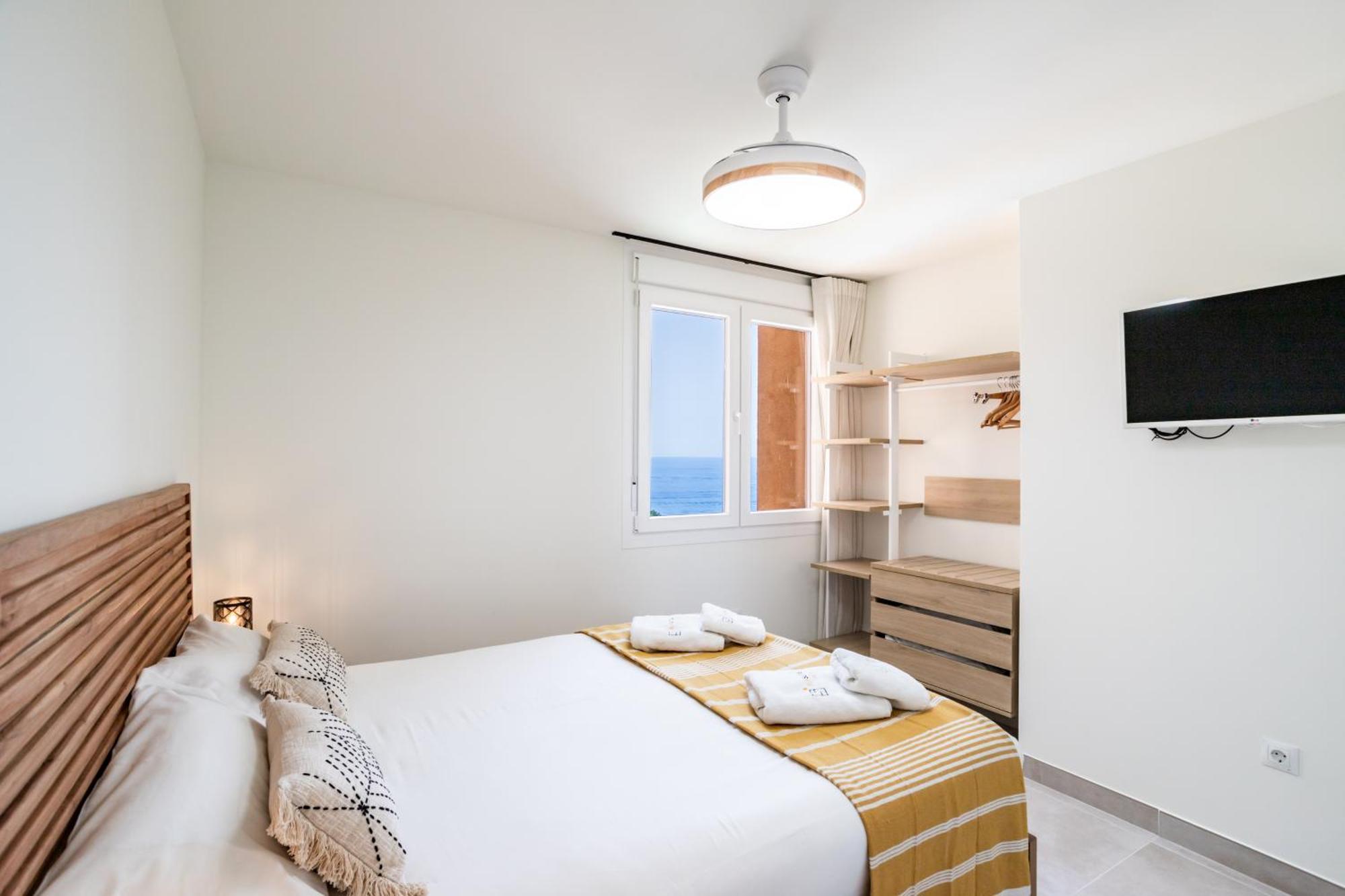 Sur Suites Palmeras 4 Фуeнхирола Екстериор снимка