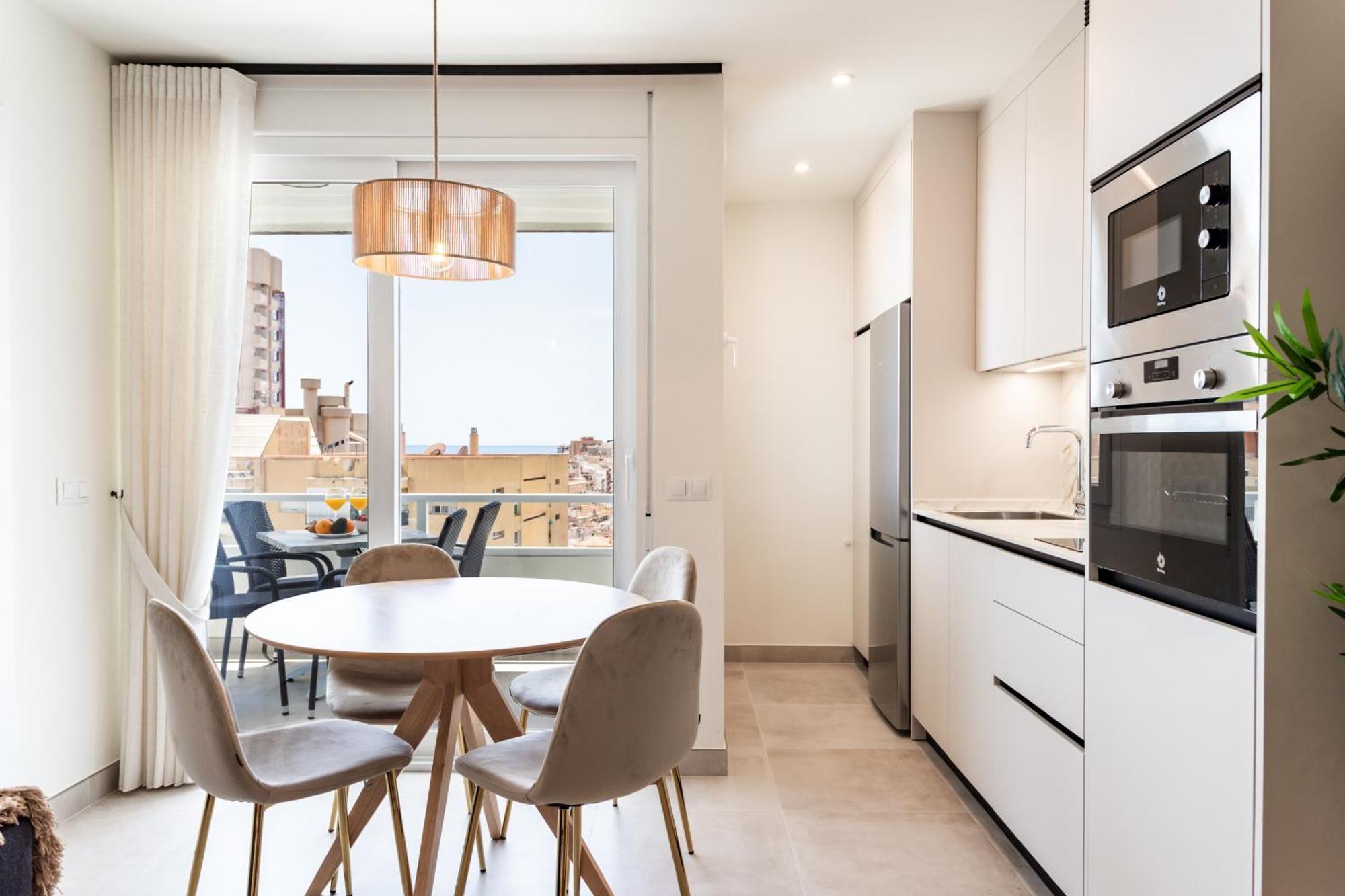 Sur Suites Palmeras 4 Фуeнхирола Екстериор снимка